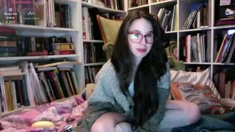 Snapshot of butternoodles chatting on February 2026 12:09:02 PM Lou online show from February 2026 12:09:02 PM