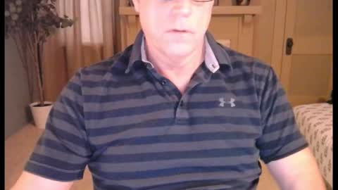 Snapshot of buttnakedfun954737 chatting on February 2025 05:43:02 PM Miles online show from February 2025 05:43:02 PM