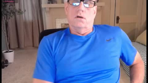 Snapshot of buttnakedfun954737 chatting on October 2025 12:25:02 PM Miles online show from October 2025 12:25:02 PM