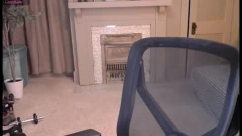 Snapshot of buttnakedfun954737 chatting on October 2025 07:38:02 AM Miles online show from October 2025 07:38:02 AM