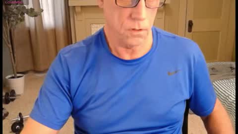 Snapshot of buttnakedfun954737 chatting on November 2025 07:36:01 PM Miles online show from November 2025 07:36:01 PM