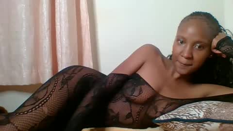 Snapshot of buttter_cup chatting on February 2026 02:30:01 AM Claudia online show from February 2026 02:30:01 AM