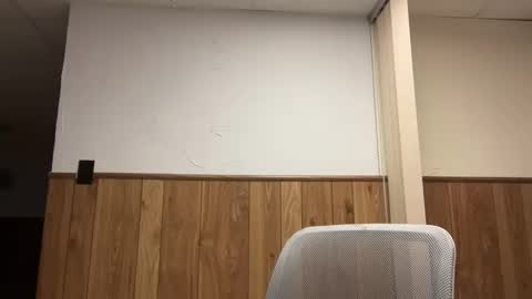 Snapshot of buzz5127 chatting on February 2026 06:40:02 AM buzz5127 online show from February 2026 06:40:02 AM