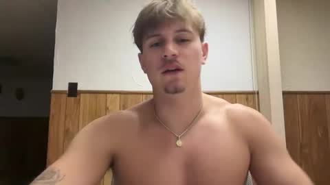 Snapshot of buzz5127 chatting on February 2026 04:42:01 AM buzz5127 online show from February 2026 04:42:01 AM