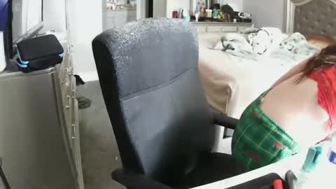 bxbydior online show from April 2026 04:04:01 PM