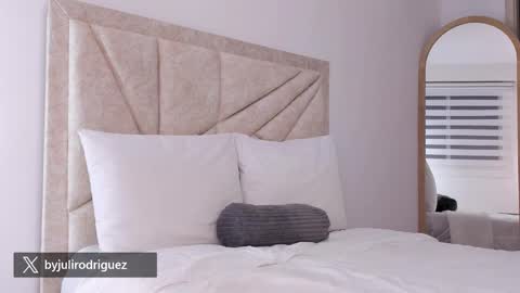    online show from February 2026 03:15:01 AM