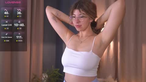 Snapshot of byteblush chatting on September 2025 08:30:01 AM Kira online show from September 2025 08:30:01 AM