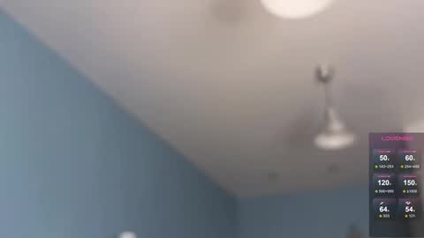 Snapshot of byteblush chatting on February 2026 09:43:02 AM Kira online show from February 2026 09:43:02 AM