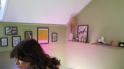 Snapshot of byteblush chatting on March 2026 08:10:01 AM Kira online show from March 2026 08:10:01 AM