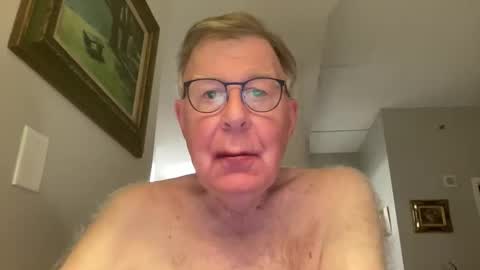 bythebridges48 online show from September 2025 11:10:02 PM
