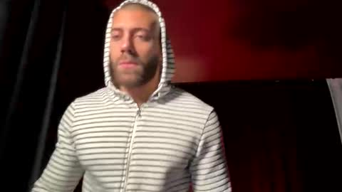 Snapshot of c_o_n_q_u_e_r chatting on September 2025 01:31:02 AM CQ online show from September 2025 01:31:02 AM