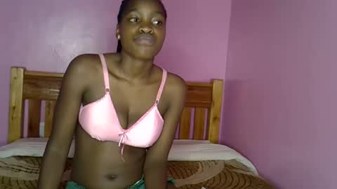 C--trish online show from October 2025 07:58:02 PM