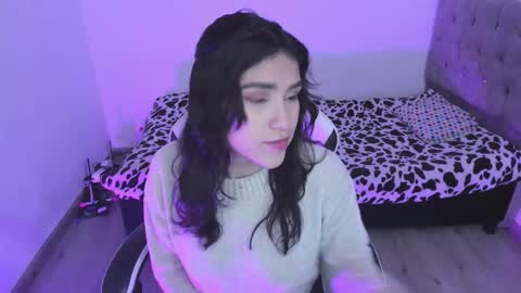 caelisse_cb online show from November 2025 01:22:01 PM