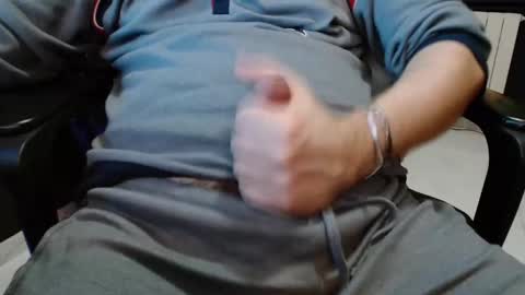 Snapshot of cafetabac chatting on January 2025 09:39:02 PM cafetabac online show from January 2025 09:39:02 PM