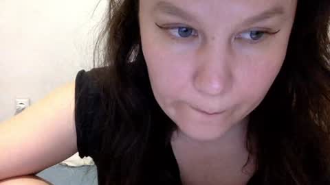 Snapshot of caffeinated_lamb chatting on October 2025 05:55:01 PM Lamb online show from October 2025 05:55:01 PM