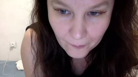 Snapshot of caffeinated_lamb chatting on October 2025 06:06:02 PM Lamb online show from October 2025 06:06:02 PM