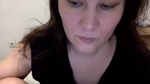 Snapshot of caffeinated_lamb chatting on November 2025 07:01:02 PM Lamb online show from November 2025 07:01:02 PM