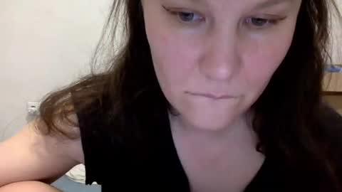 Snapshot of caffeinated_lamb chatting on November 2025 06:59:02 PM Lamb online show from November 2025 06:59:02 PM