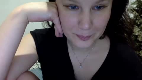 Lamb online show from February 2026 07:01:01 PM