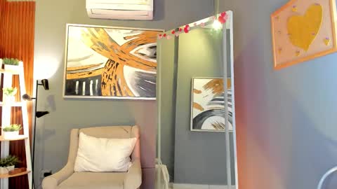 Snapshot of cailing chatting on March 2026 10:55:01 AM I am Katherine online show from March 2026 10:55:01 AM