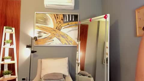 Snapshot of cailing chatting on March 2026 11:04:01 AM I am Katherine online show from March 2026 11:04:01 AM