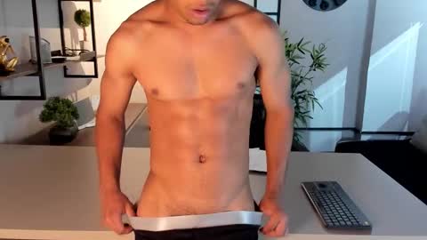 caio_pinheiro online show from September 2025 09:15:01 PM