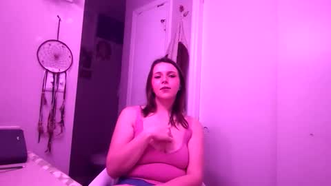 Snapshot of caitberrycough chatting on January 2026 12:13:01 AM caitberrycough online show from January 2026 12:13:01 AM