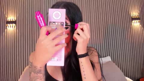 Caitlyn  online show from March 2026 11:49:01 AM