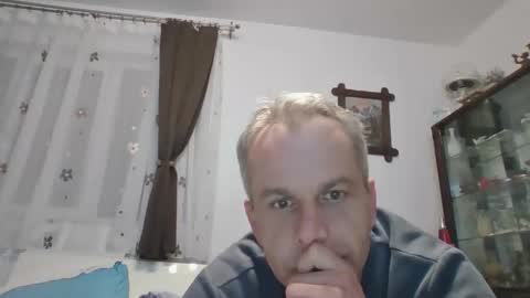 caius77 online show from April 2026 08:29:01 PM