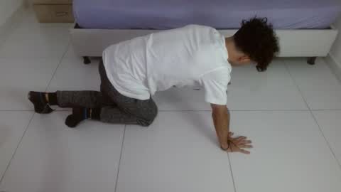 Snapshot of caius_fox chatting on February 2026 11:20:01 AM caius online show from February 2026 11:20:01 AM