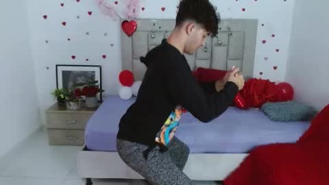 Snapshot of caius_fox chatting on February 2026 11:29:02 AM caius online show from February 2026 11:29:02 AM