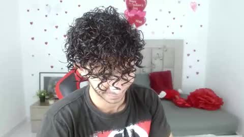 Snapshot of caius_fox chatting on March 2026 11:06:01 AM caius online show from March 2026 11:06:01 AM