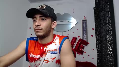 Snapshot of caius_fox chatting on March 2026 11:29:02 AM caius online show from March 2026 11:29:02 AM