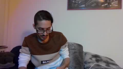 Snapshot of cal_xxx chatting on September 2025 01:33:02 AM Cal XXX online show from September 2025 01:33:02 AM