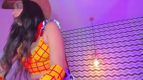 Snapshot of calanthelove chatting on March 2025 03:17:01 AM Calanthe online show from March 2025 03:17:01 AM