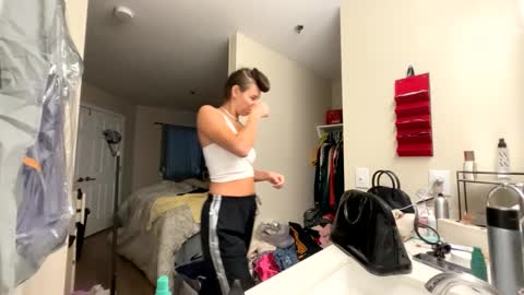 The Cali Cambri online show from September 2025 09:53:02 PM