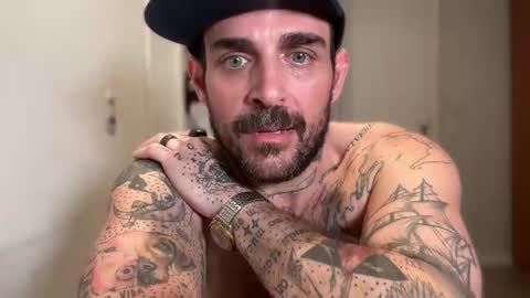 Snapshot of californiabrazilian chatting on March 2026 02:06:02 AM CaliforniaBrazilian online show from March 2026 02:06:02 AM