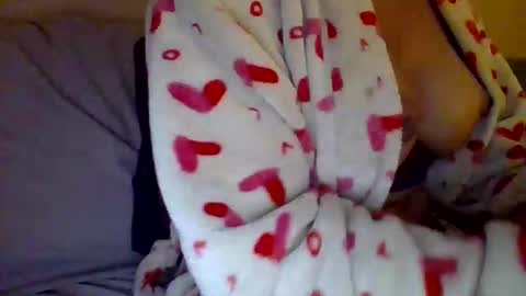 Snapshot of caligirl310r chatting on January 2025 06:22:02 AM Caligurl Queen Head Fluffer In Charge Goddess of Cocktease Mistress of Holes online show from January 2025 06:22:02 AM