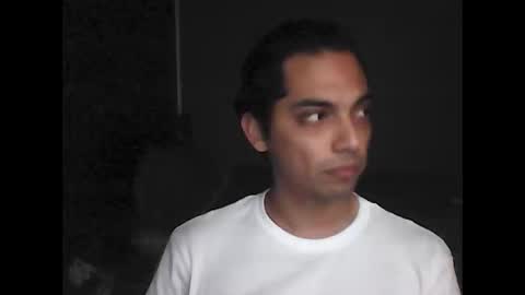 Snapshot of caligula_99 chatting on April 2026 10:07:02 PM Calgula online show from April 2026 10:07:02 PM