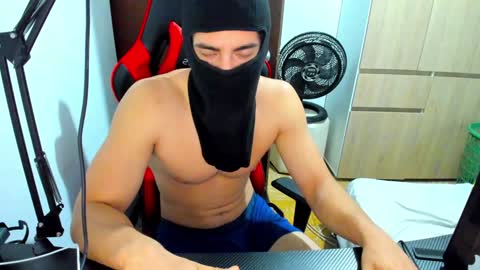 calihotcaliente27 online show from December 2024 10:49:02 AM