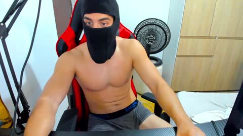 calihotcaliente27 online show from December 2024 05:59:01 PM