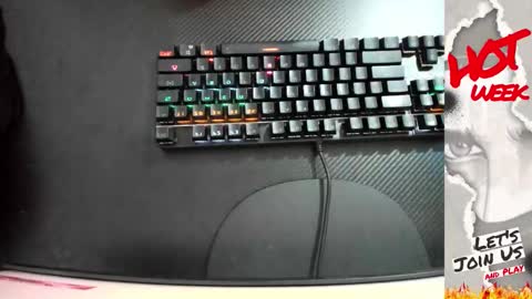 calihotcaliente27 online show from September 2025 12:43:02 PM