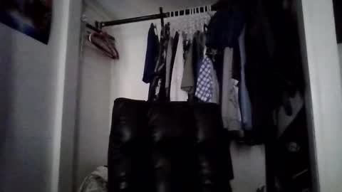 calilovin420 online show from April 2026 11:28:01 PM