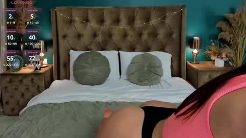 Cali online show from February 2025 09:04:02 PM