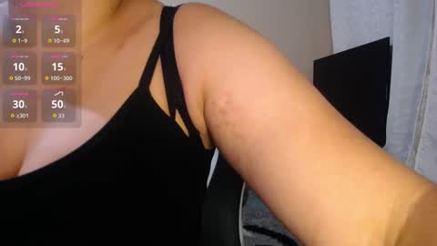 caliope_goddess1 online show from October 2025 10:46:02 AM