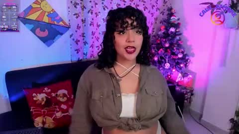 Snapshot of caliope_moreauu chatting on December 2024 03:23:02 AM Caliope Moreau online show from December 2024 03:23:02 AM
