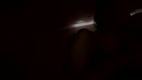 Snapshot of calishop1 chatting on October 2025 03:36:01 PM calishop1 online show from October 2025 03:36:01 PM