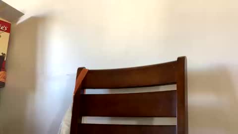 Snapshot of calishop1 chatting on November 2025 09:27:02 PM calishop1 online show from November 2025 09:27:02 PM