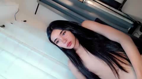 call_me_nina online show from June 2026 06:52:02 AM