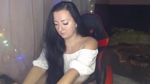 Snapshot of call_me_shaya chatting on November 2025 04:29:01 PM Shaya online show from November 2025 04:29:01 PM